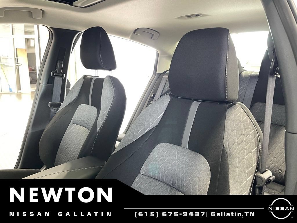 New 2026 Nissan Sentra SV w/ SV Convenience Package FWD image 16