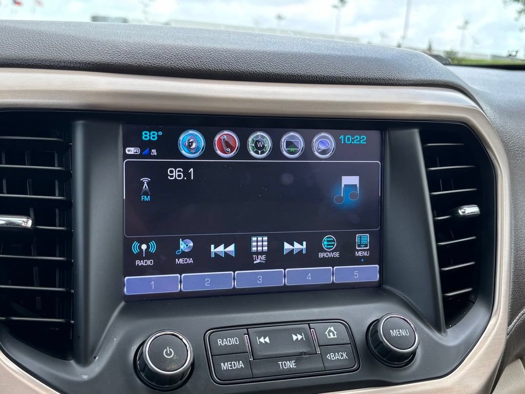 Used 2019 GMC Acadia Denali w/ Technology Package FWD image 20