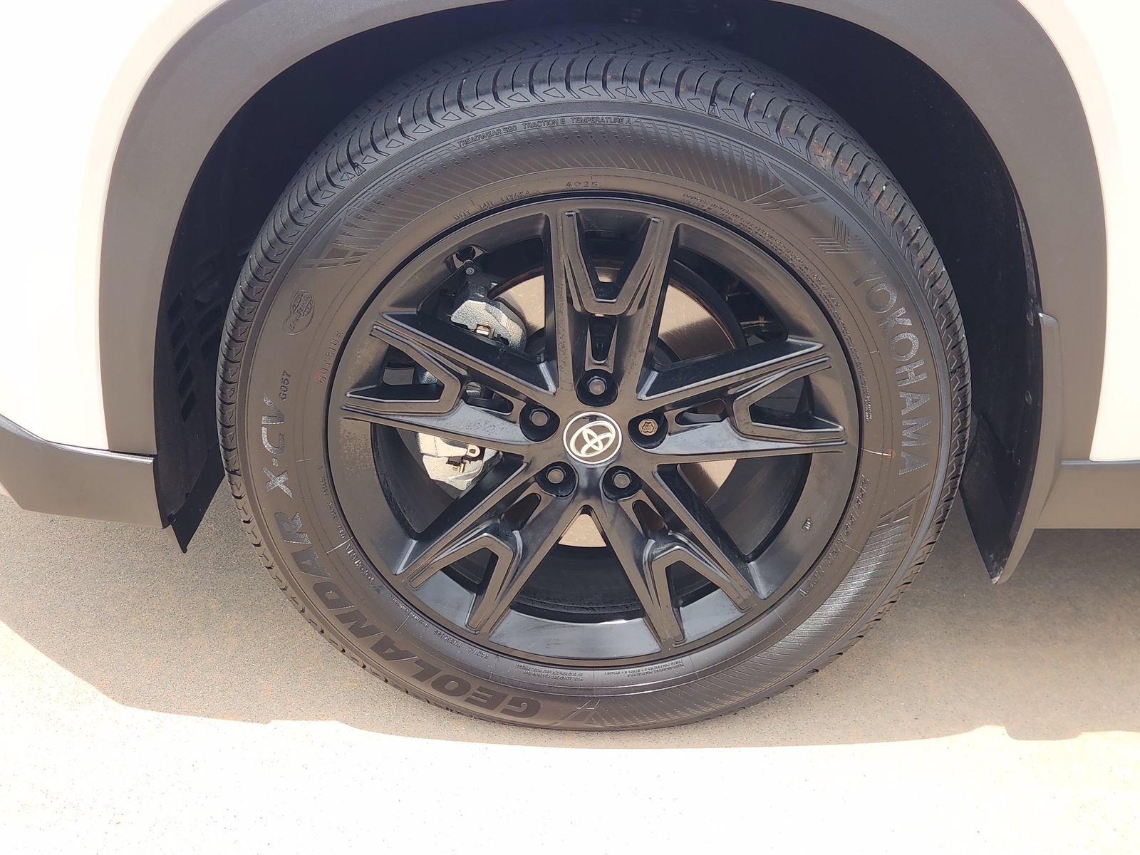 Used 2026 Toyota Grand Highlander AWD Hybrid image 14