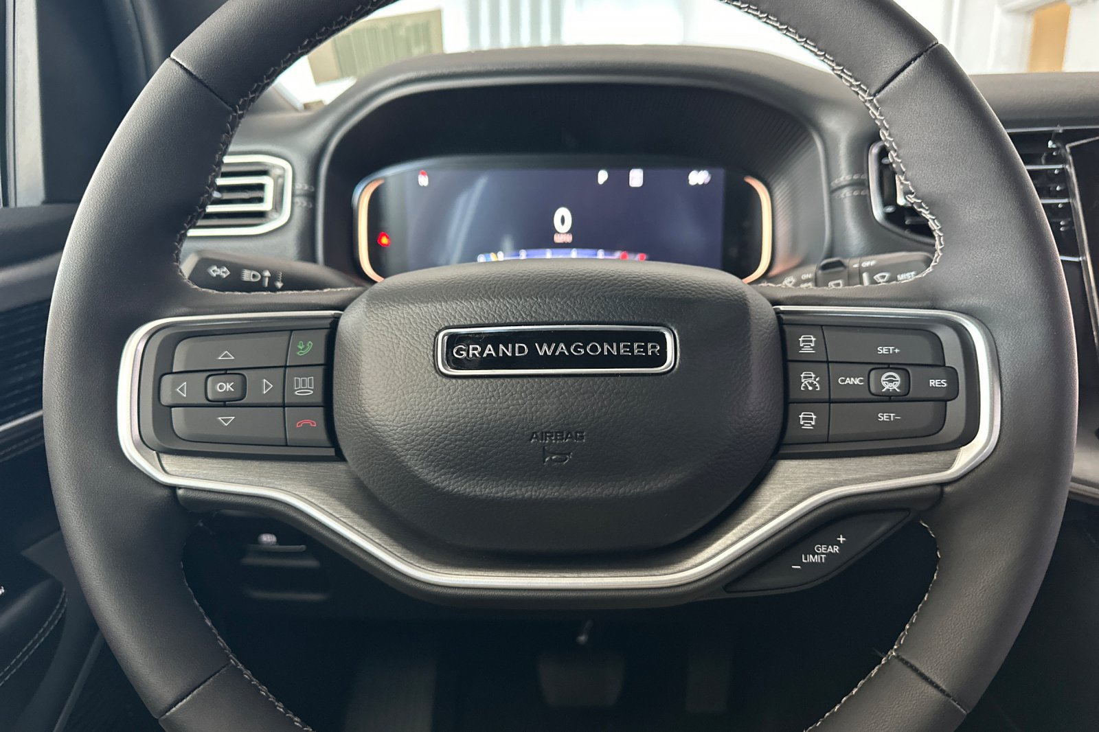 New 2026 Jeep Grand Wagoneer 4WD image 25