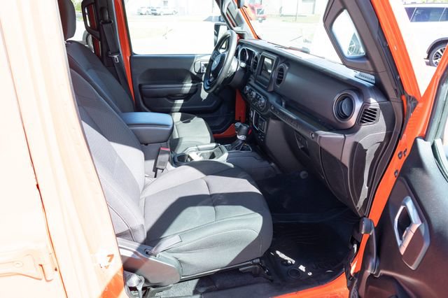 Used 2023 Jeep Wrangler Sport AWD/4WD image 41