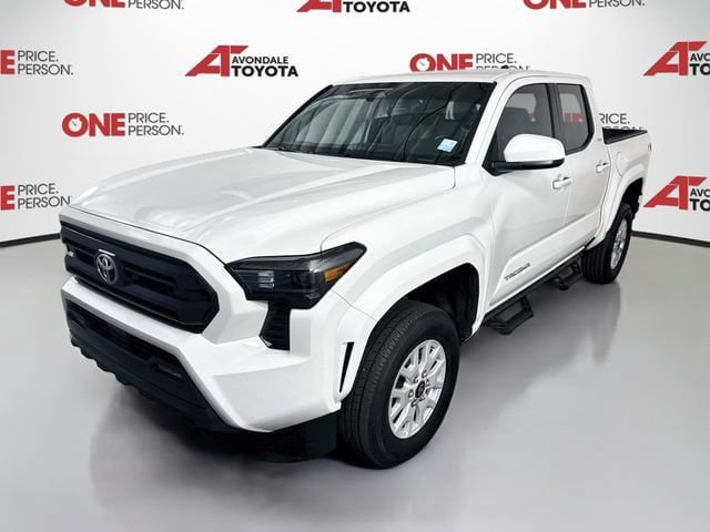 Certified 2026 Toyota Tacoma SR5 AWD/4WD image 4