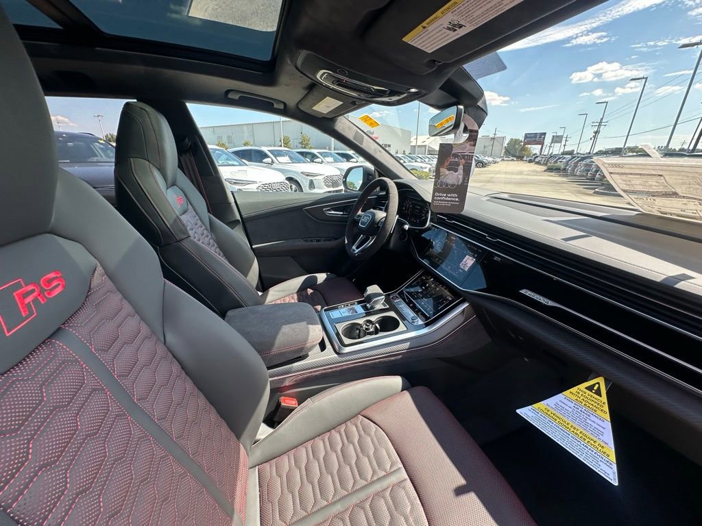 New 2026 Audi RS Q8 performance image 33