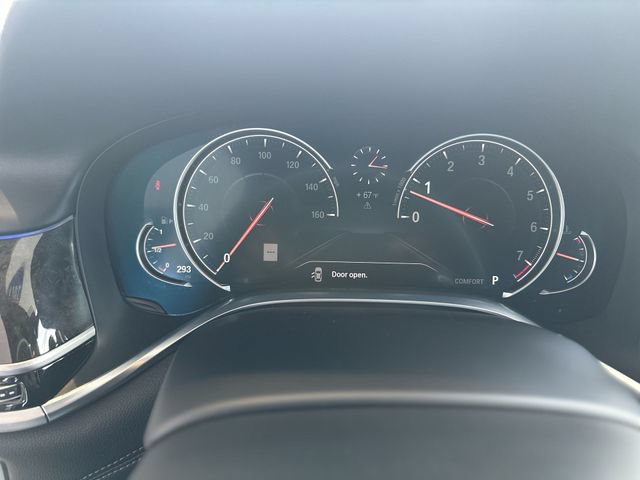 Used 2017 BMW 750i xDrive AWD/4WD image 16