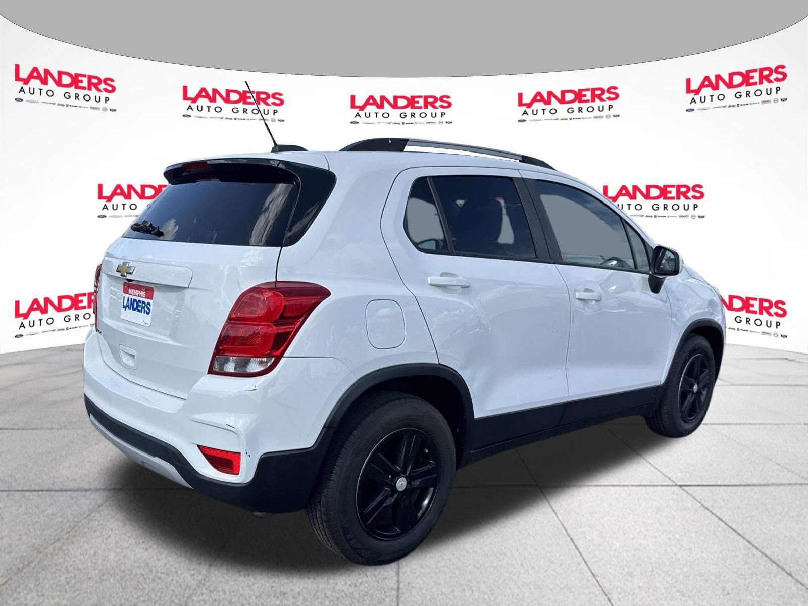 Used 2022 Chevrolet Trax LT FWD image 5