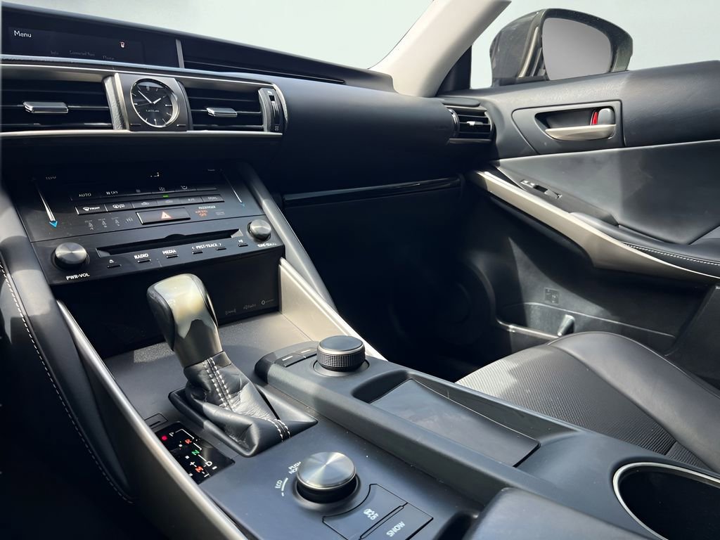 Used 2018 Lexus IS 300 w/ Accessory Package 2 image 45