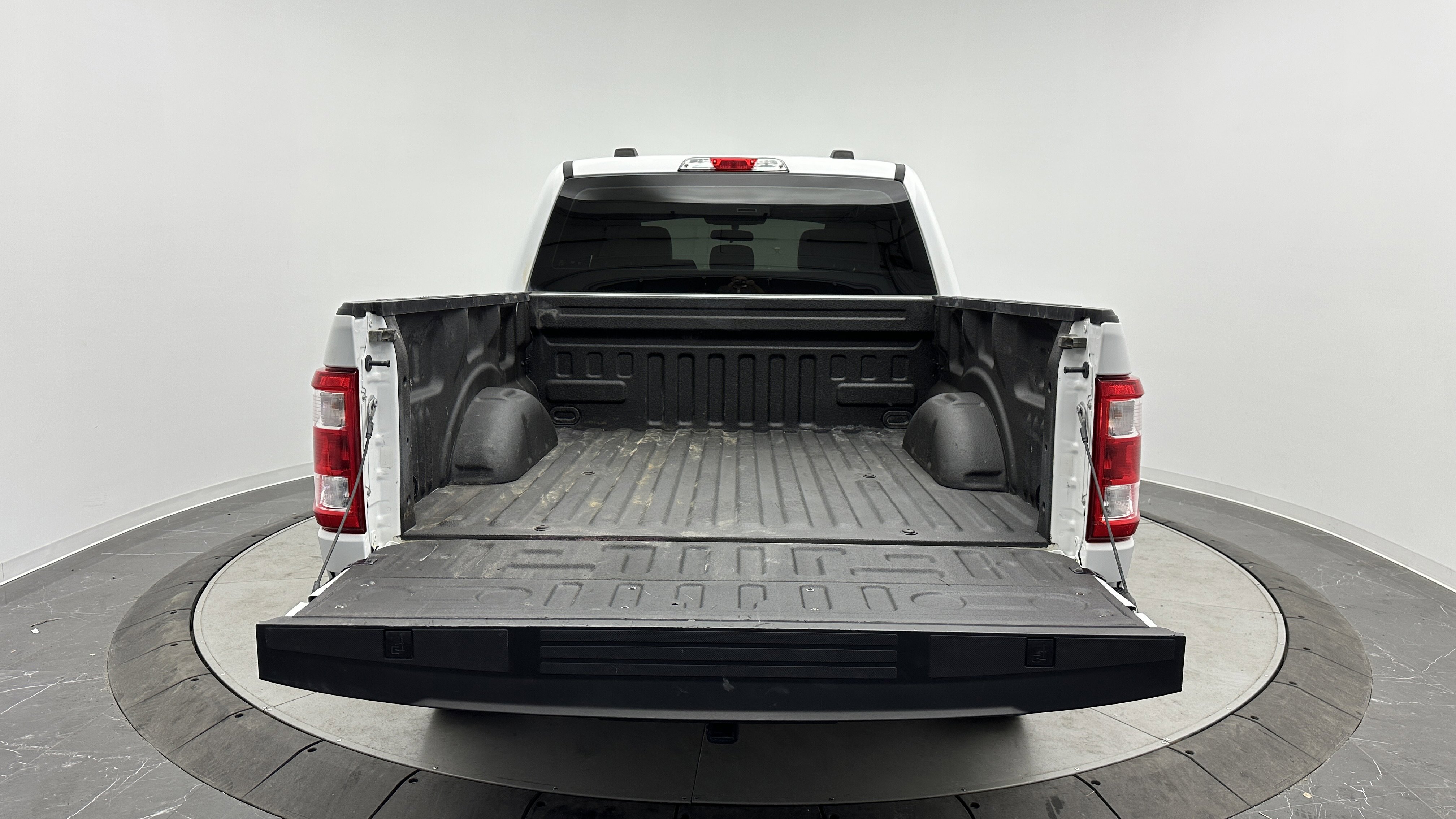 Used 2023 Ford F150 XL image 25