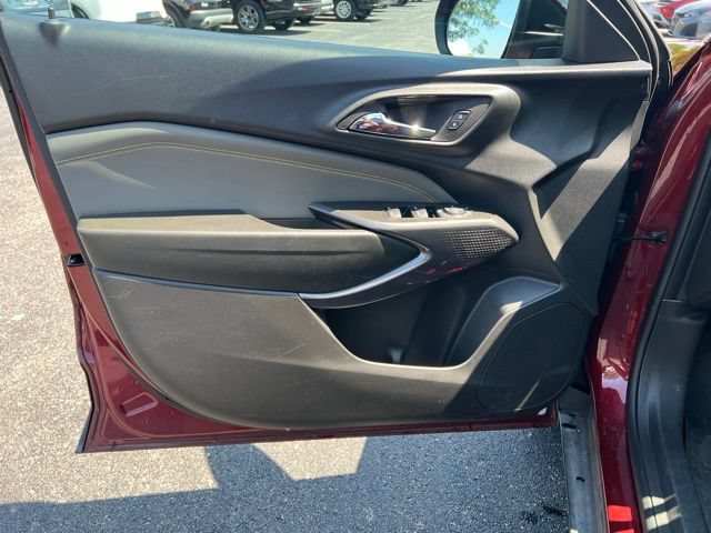 Used 2024 Chevrolet Trax ACTIV w/ Driver Confidence Package FWD image 28