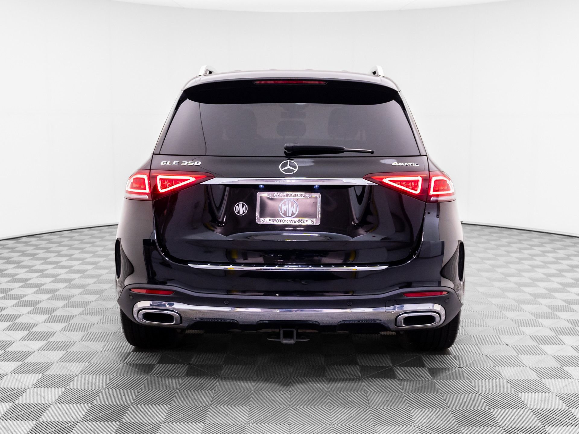 Used 2021 Mercedes-Benz GLE 350 4MATIC image 4