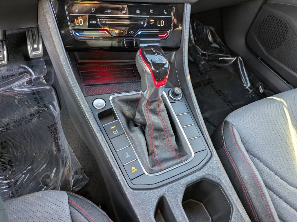 New 2027 Volkswagen Jetta GLI Autobahn FWD image 22