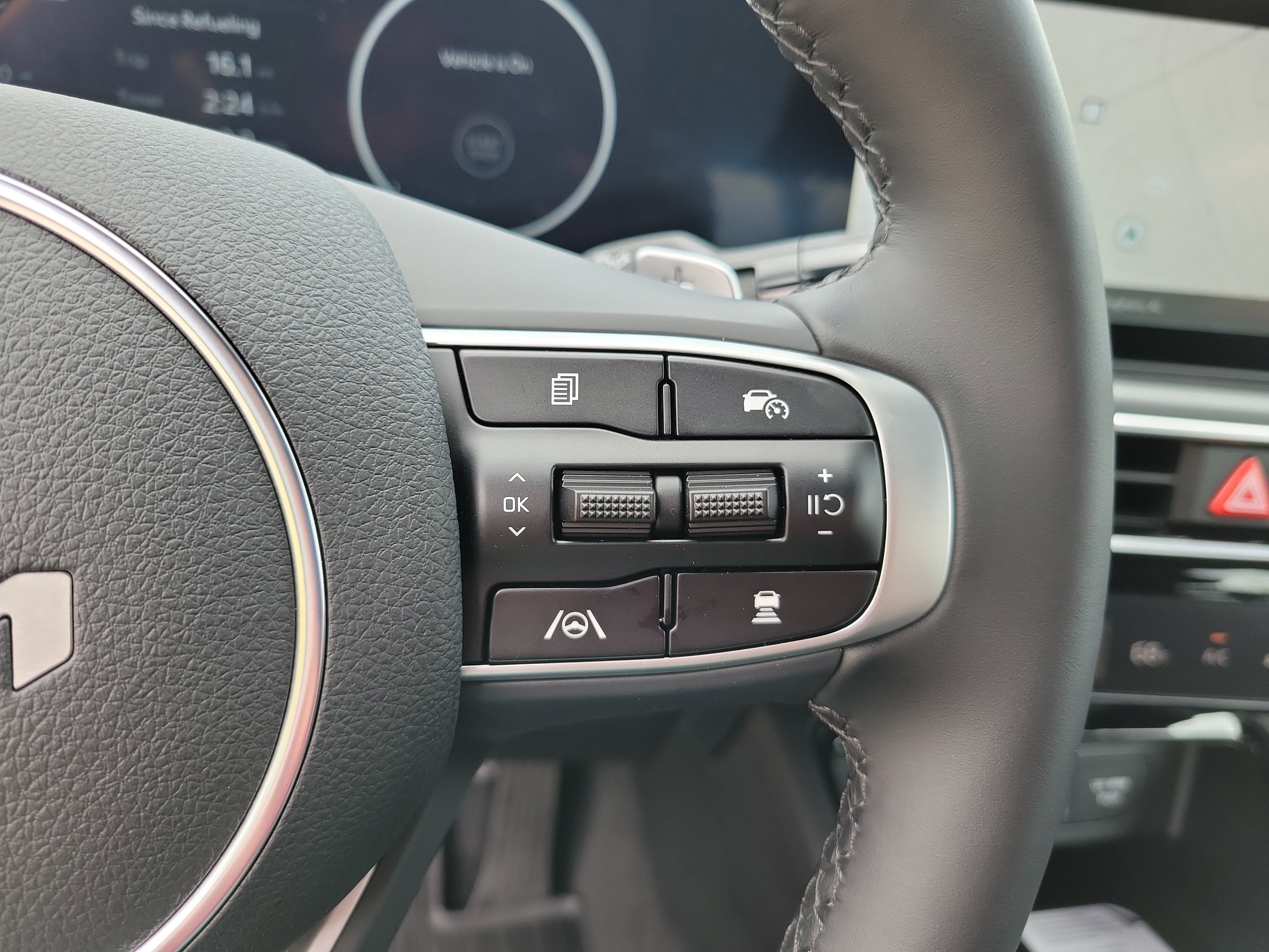 New 2026 Kia K5 GT image 16