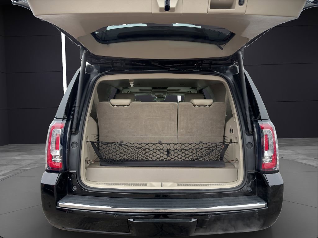 Used 2017 GMC Yukon Denali w/ Open Road Package image 23