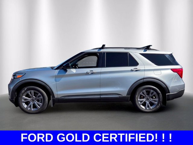 Used 2023 Ford Explorer XLT w/ Equipment Group 202A RWD image 2