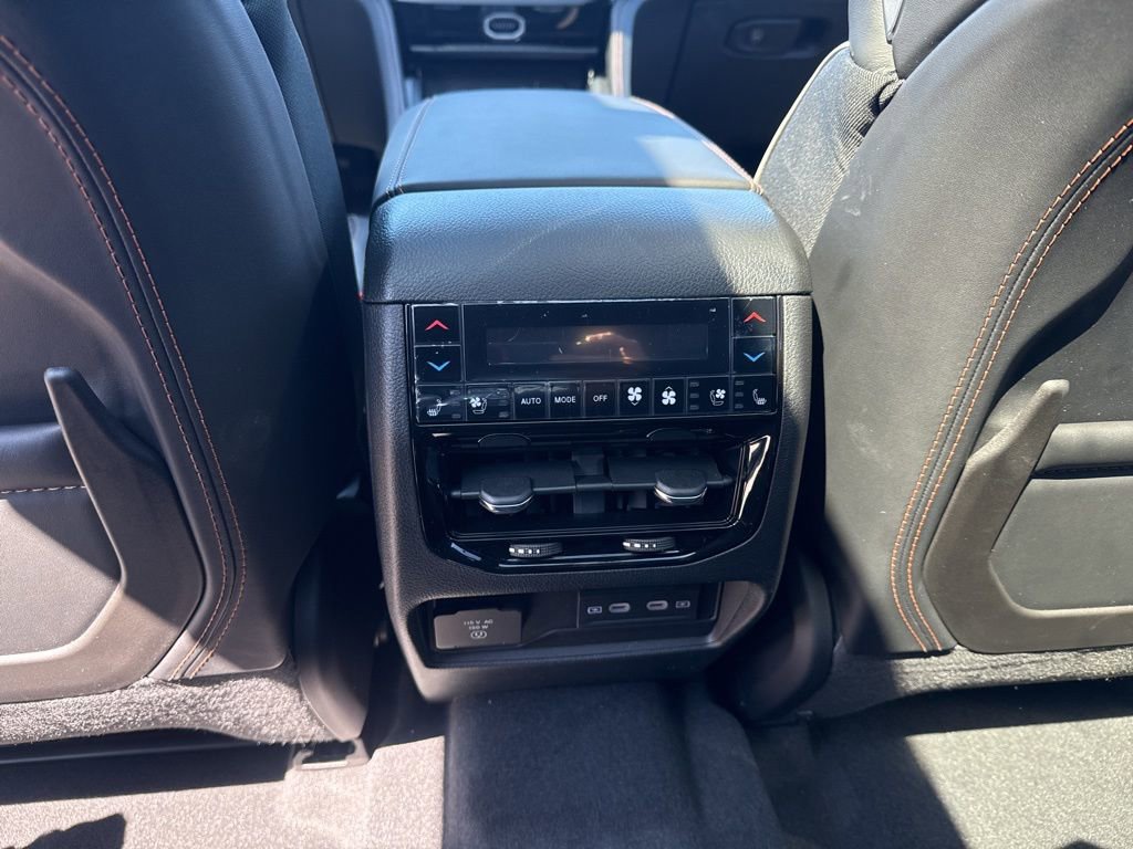 New 2026 Jeep Grand Cherokee L Summit image 25
