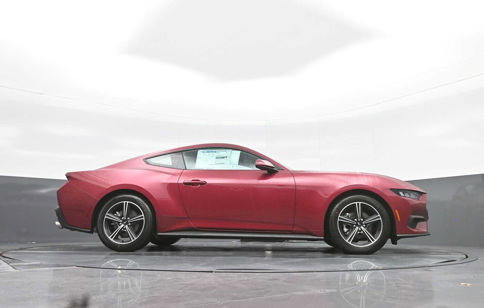 Used 2025 Ford Mustang Coupe image 35