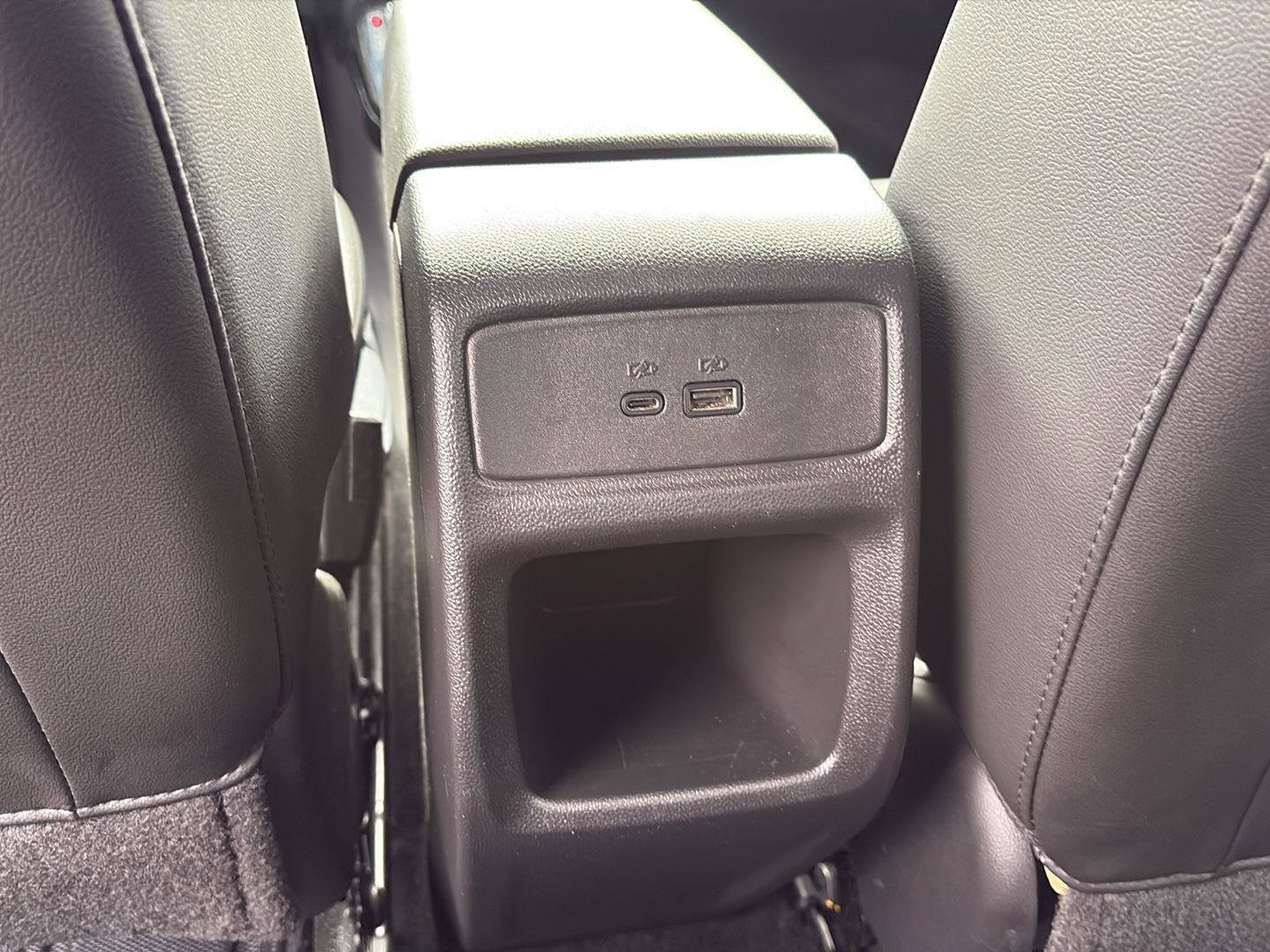 Used 2024 Chevrolet Trax LT w/ Driver Confidence Package image 14