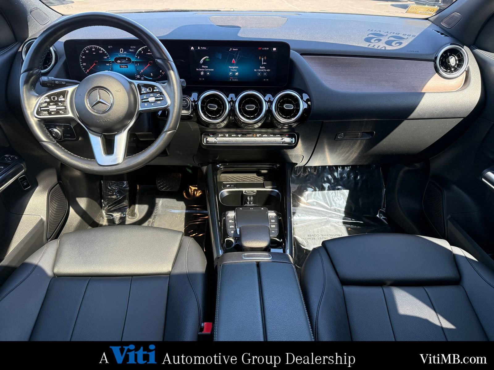 Certified 2022 Mercedes-Benz GLA 250 4MATIC image 2