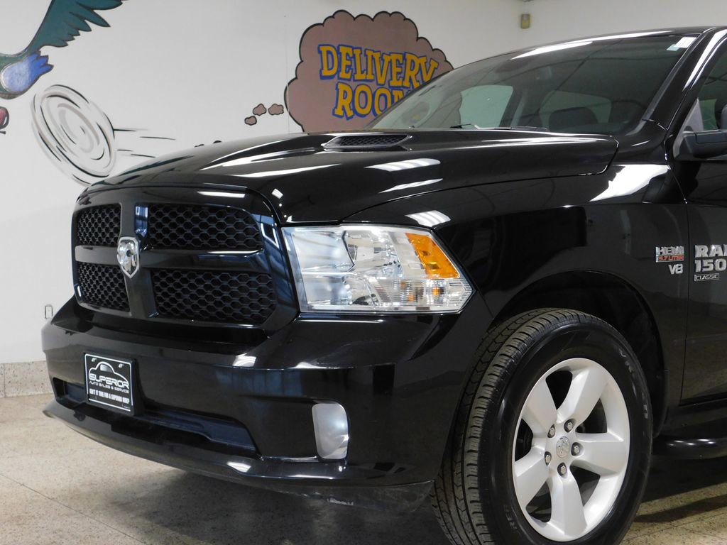 Used 2022 RAM 1500 Express w/ Wheel & Sound Group image 18