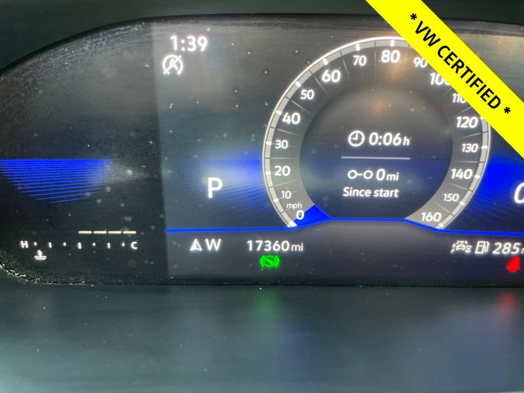 Certified 2023 Volkswagen Taos SE FWD image 28