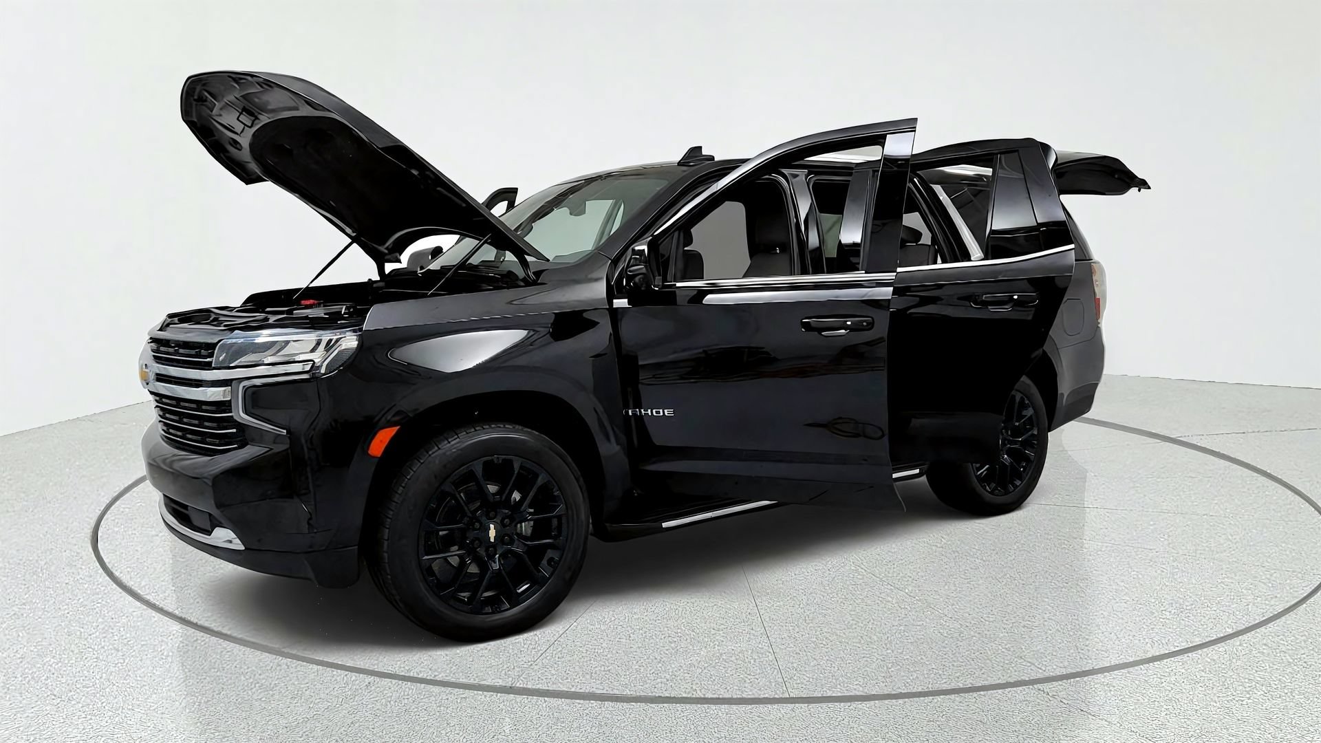 Used 2023 Chevrolet Tahoe LT w/ Luxury Package AWD/4WD image 9