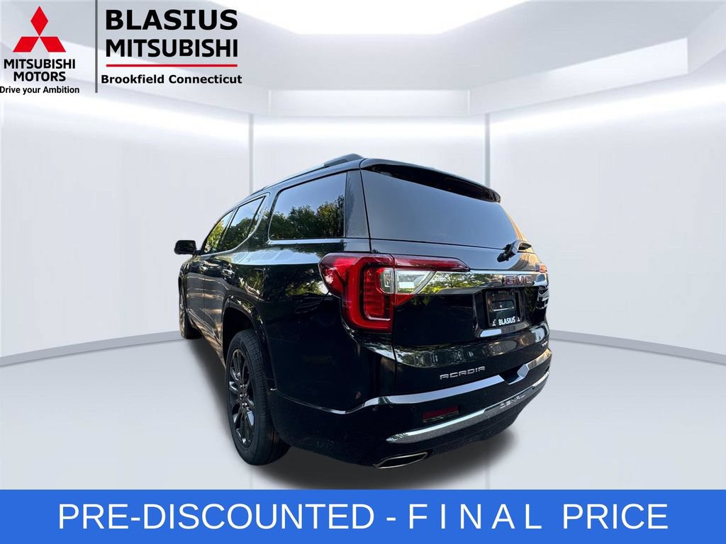 Used 2023 GMC Acadia Denali w/ Black Diamond Edition AWD/4WD image 11
