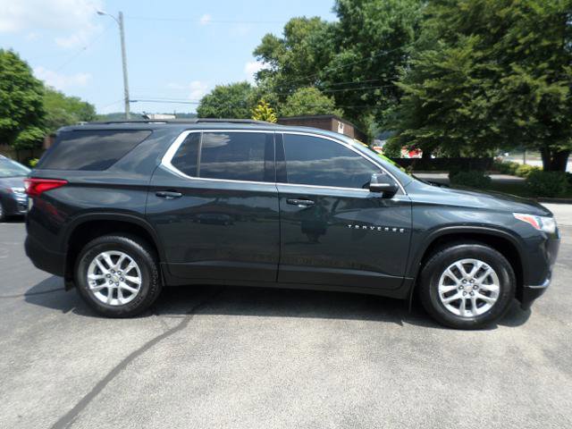Used 2021 Chevrolet Traverse LT image 8