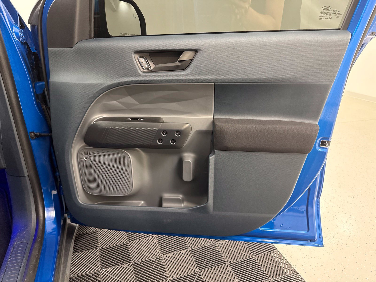 Used 2022 Ford Maverick XL FWD image 30