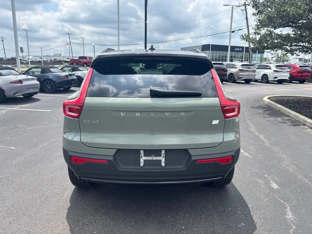 Used 2023 Volvo XC40 Recharge Ultimate AWD/4WD image 8