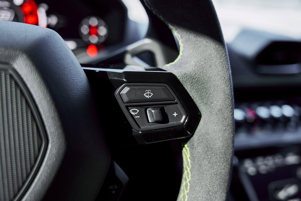 Used 2024 Lamborghini Huracan Sterrato image 59