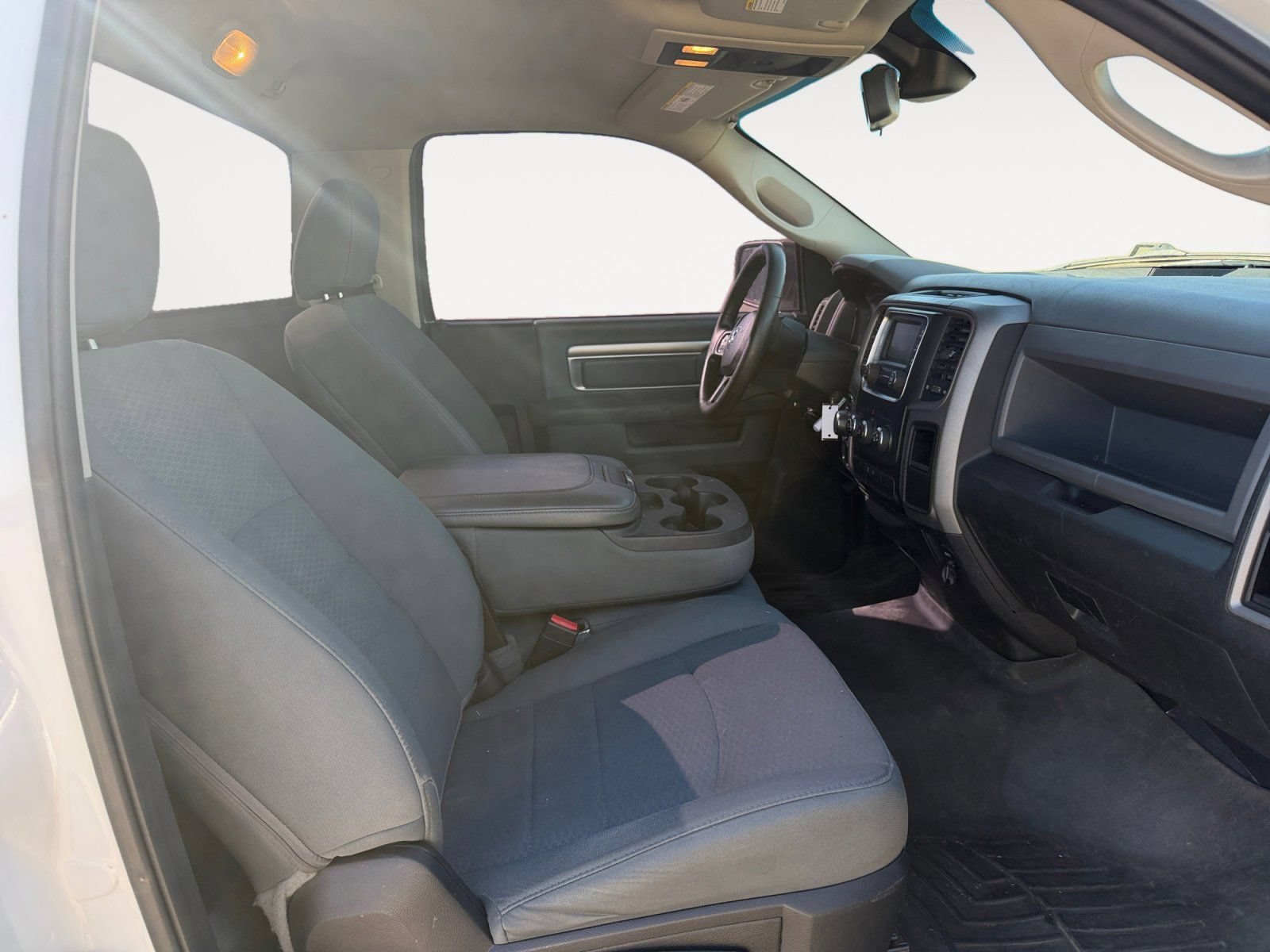 Used 2016 RAM 1500 Express RWD image 14
