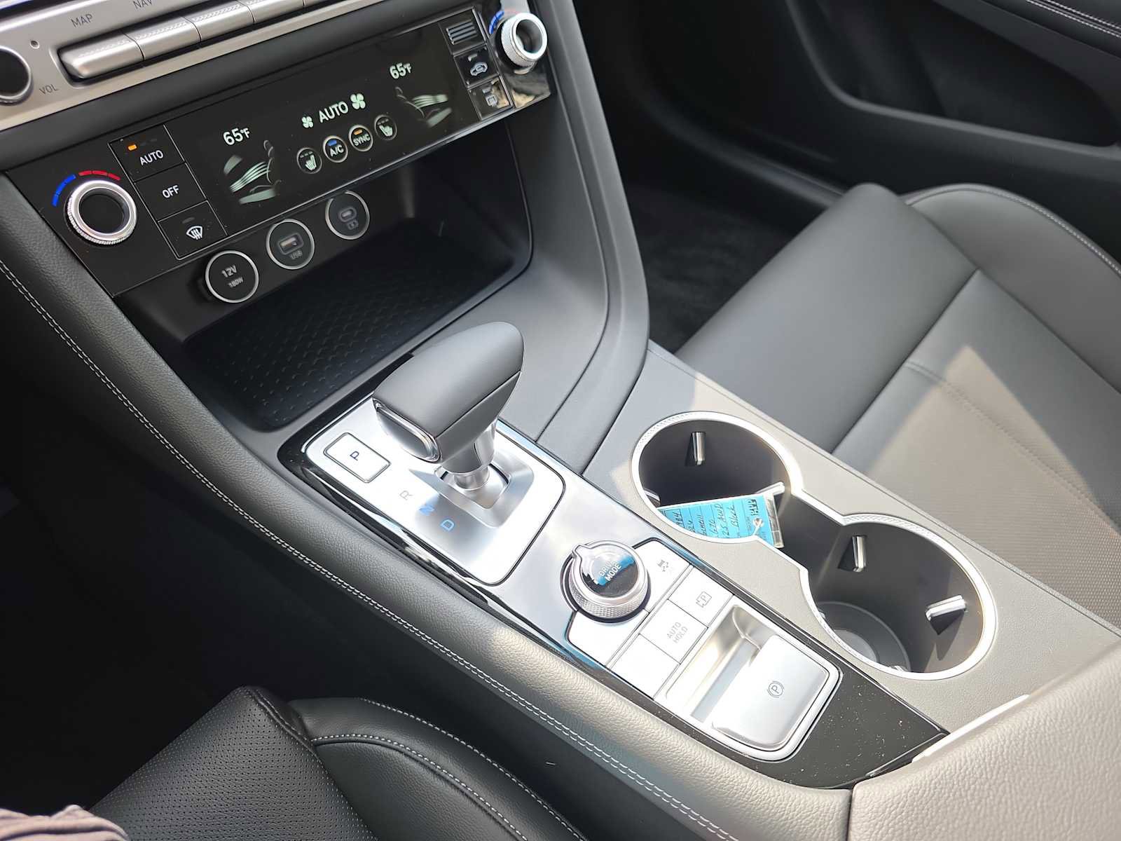 New 2026 Genesis G70 2.5T image 21