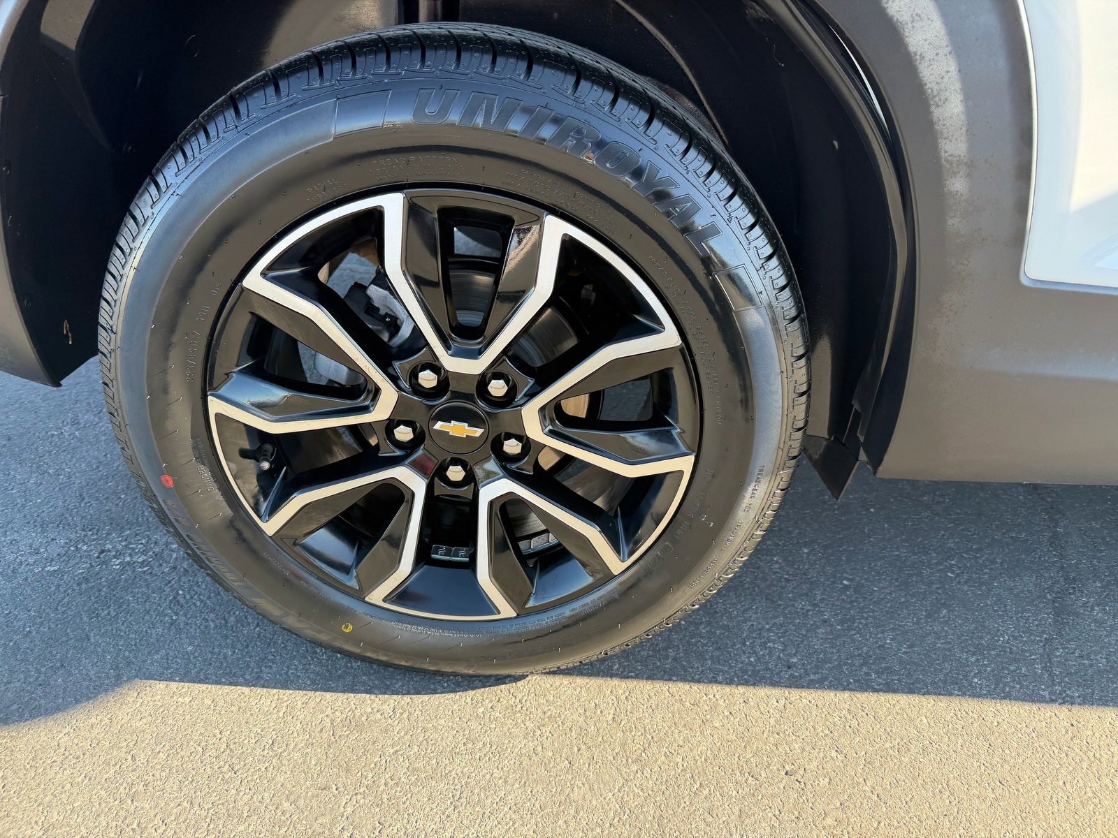 Used 2023 Chevrolet TrailBlazer ACTIV FWD image 27