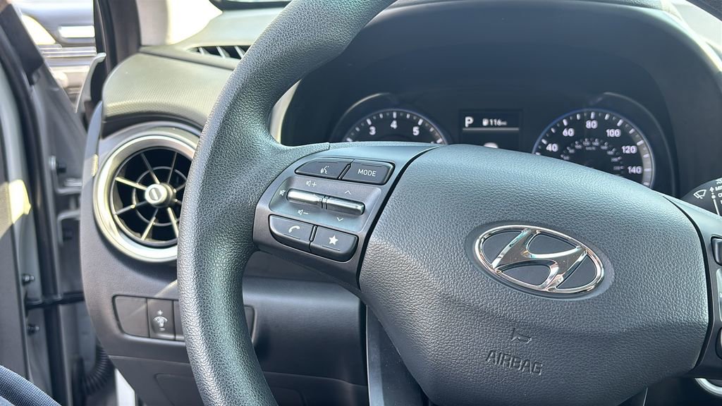 Used 2023 Hyundai Kona SEL AWD/4WD image 17