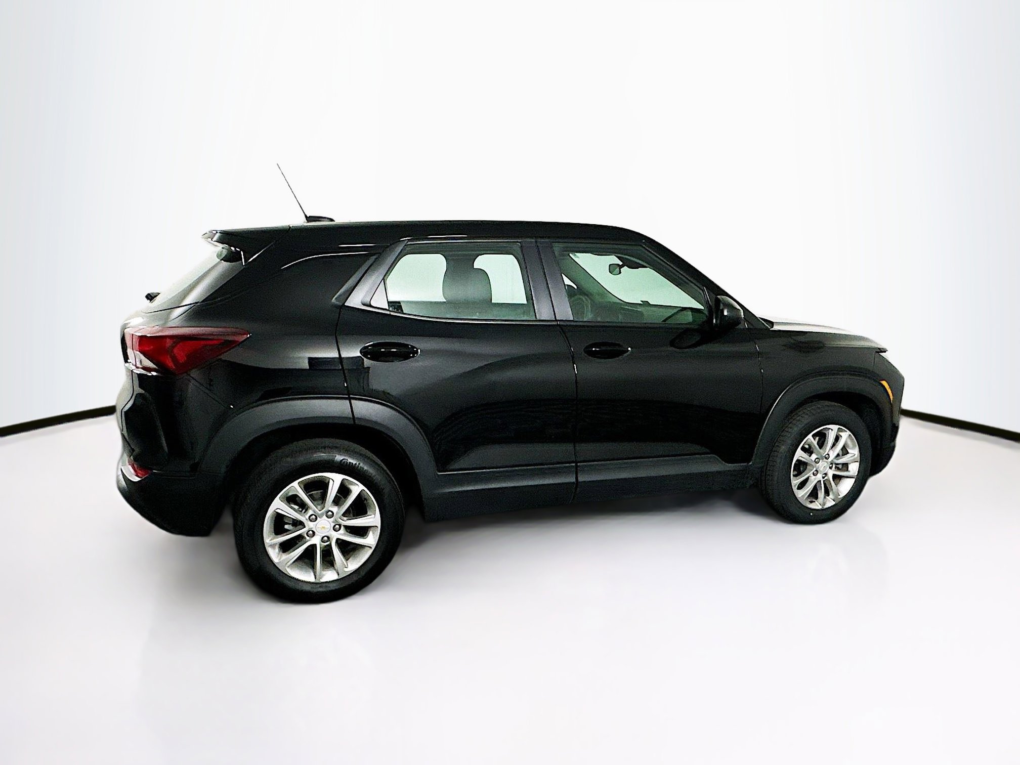 Used 2024 Chevrolet TrailBlazer LS image 10