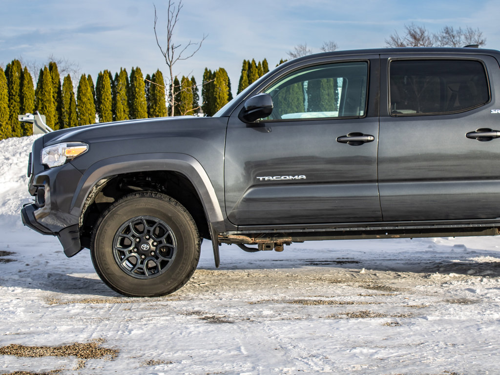 Used 2021 Toyota Tacoma SR5 image 39