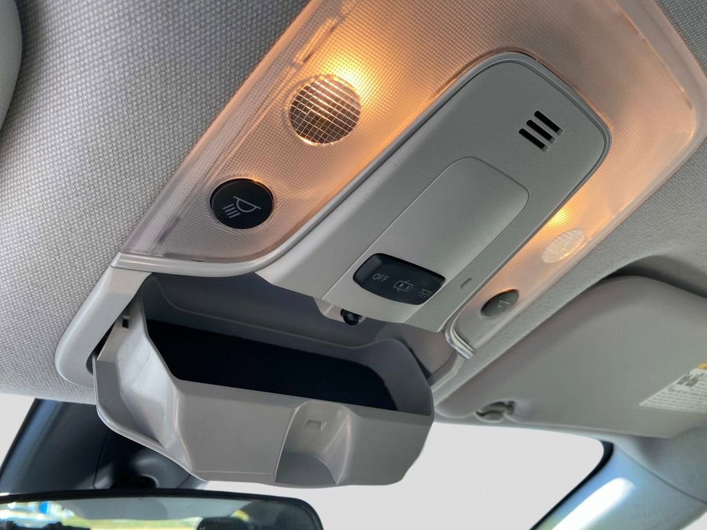 Used 2017 Toyota Prius Two image 30