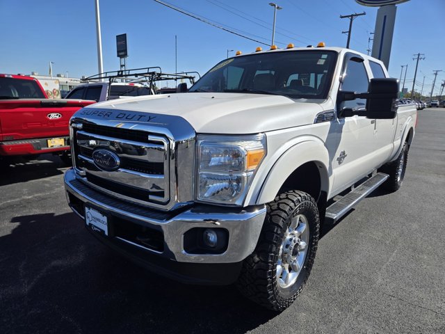 Used 2016 Ford F250 Lariat w/ Lariat Ultimate Package AWD/4WD image 4