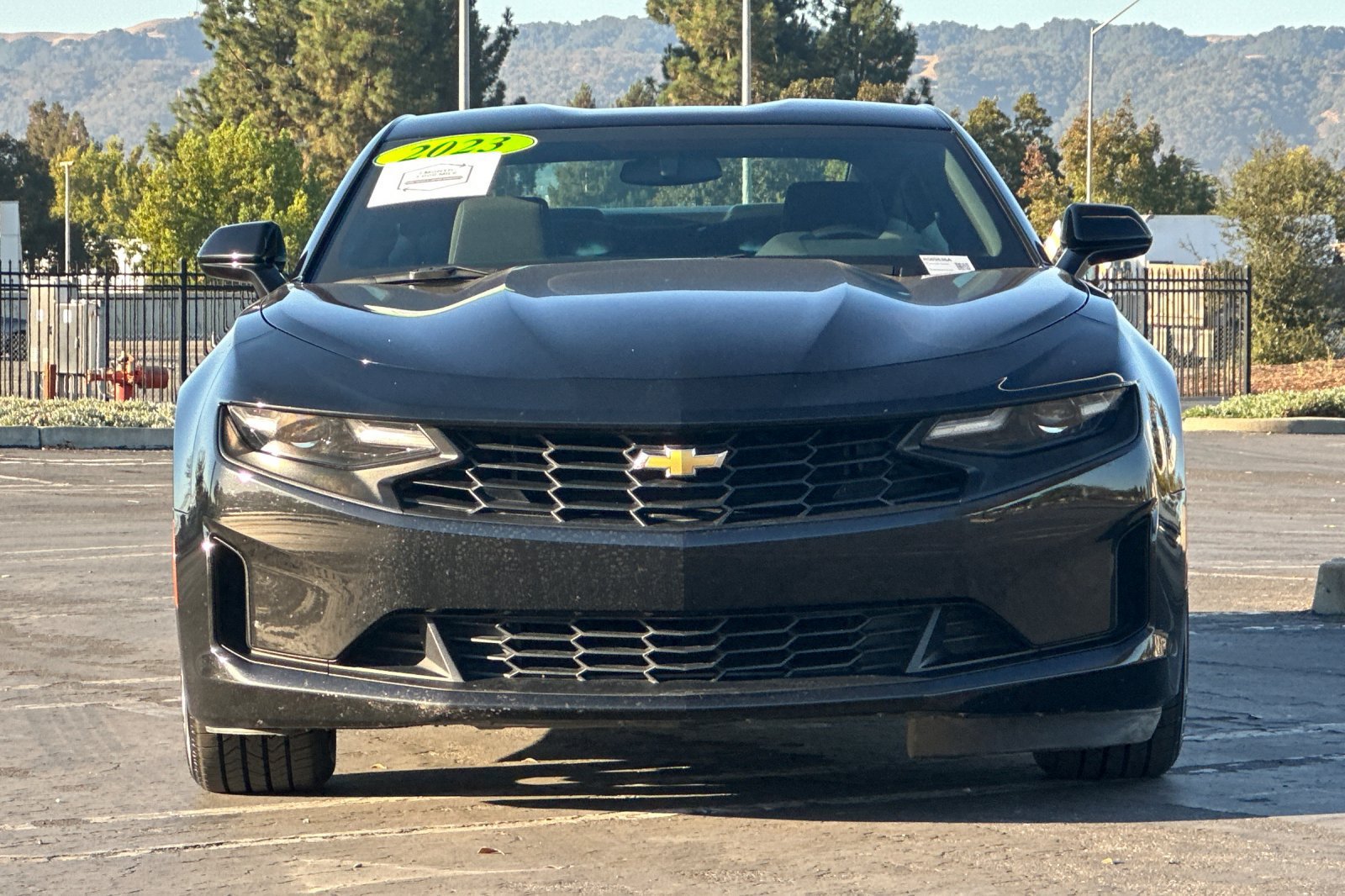Used 2023 Chevrolet Camaro LT w/ Technology Package RWD image 9