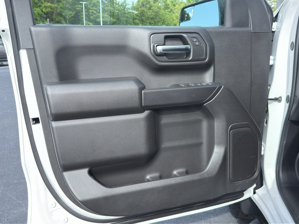 New 2026 Chevrolet Silverado 1500 Custom w/ Turbomax Blackout Package AWD/4WD image 27