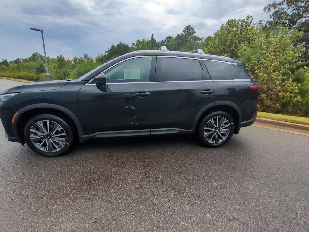 New 2027 INFINITI QX60 Luxe w/ Cargo Package AWD/4WD image 5