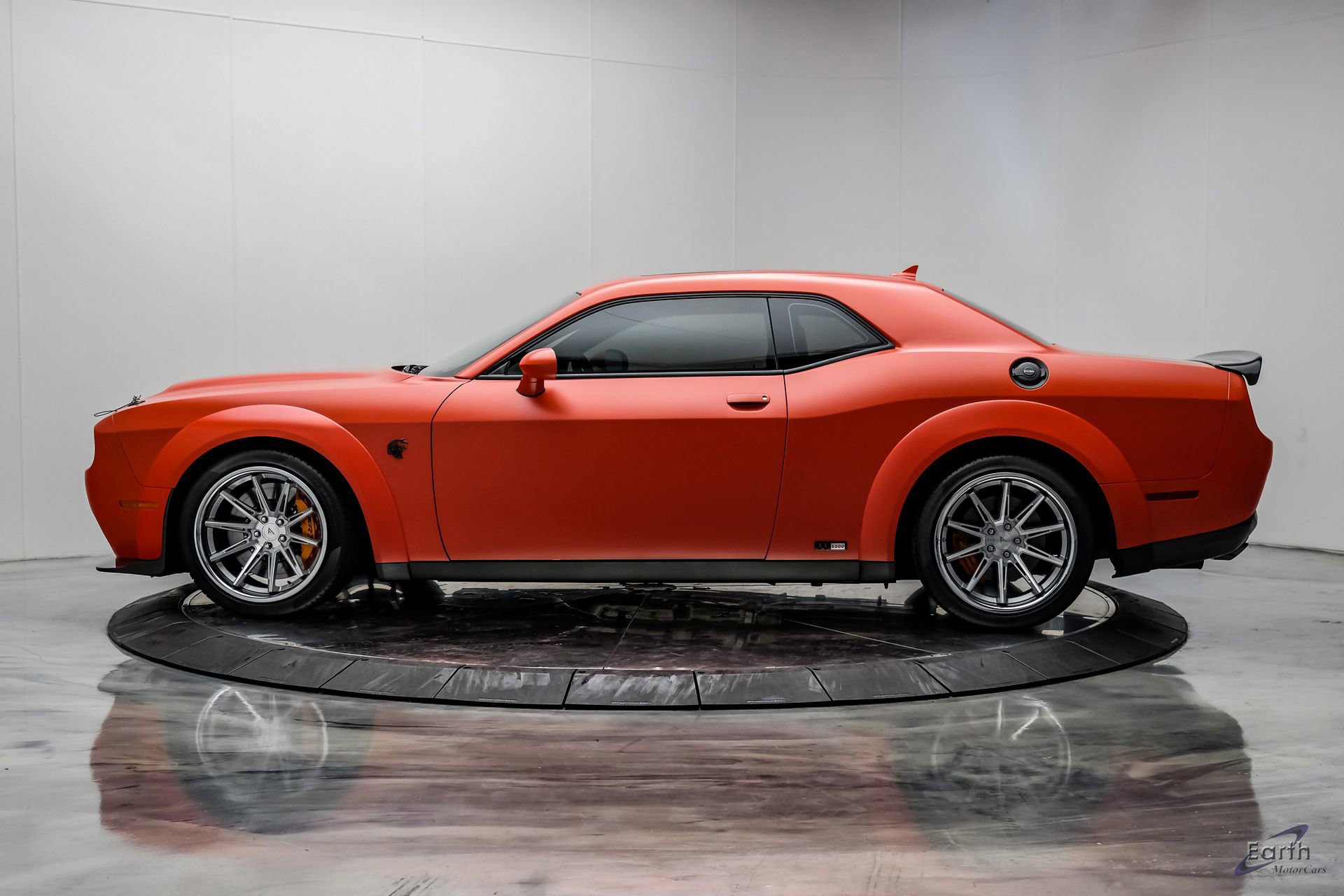 Used 2022 Dodge Challenger SRT Hellcat image 8