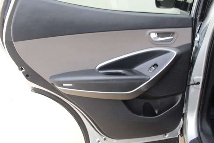 Used 2018 Hyundai Santa Fe Sport image 28