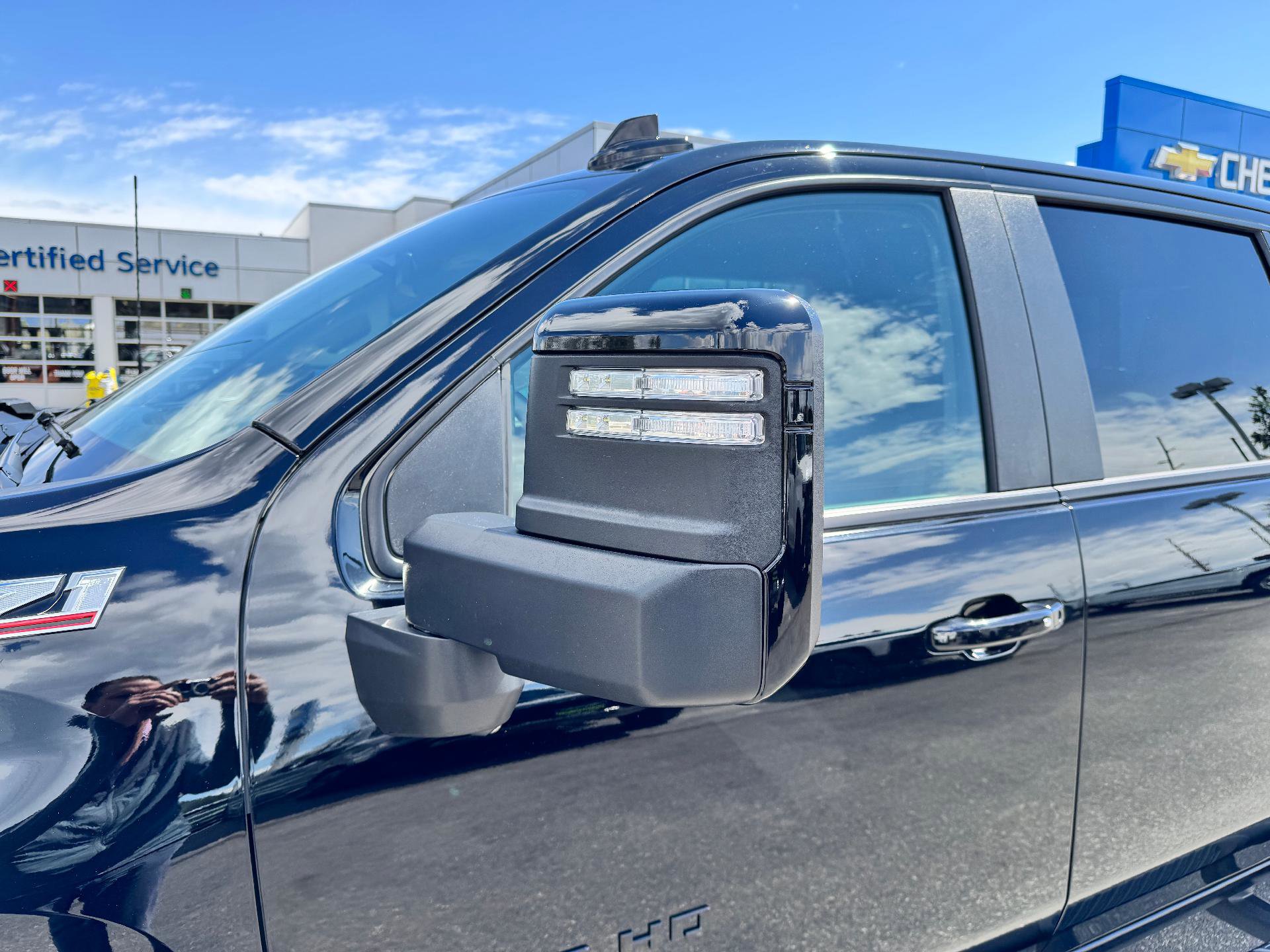 Used 2022 Chevrolet Silverado 2500 LTZ w/ LTZ Plus Package AWD/4WD image 47