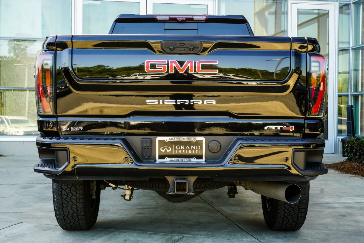 Used 2024 GMC Sierra 2500 AT4 w/ AT4 Premium Plus Package AWD/4WD image 12
