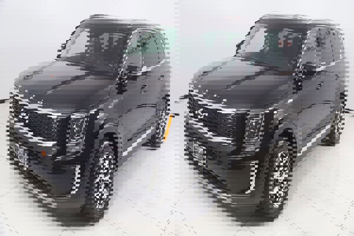 Used 2022 Kia Telluride EX w/ Towing Package image 22