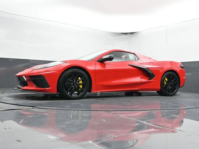 Used 2025 Chevrolet Corvette Stingray Preferred Conv w/ 2LT RWD image 44