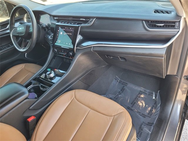 Certified 2021 Jeep Grand Cherokee L Laredo w/ Luxury Tech Group I image 20