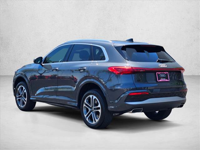 Certified 2025 Audi Q5 Premium w/ Convenience Package AWD/4WD image 8