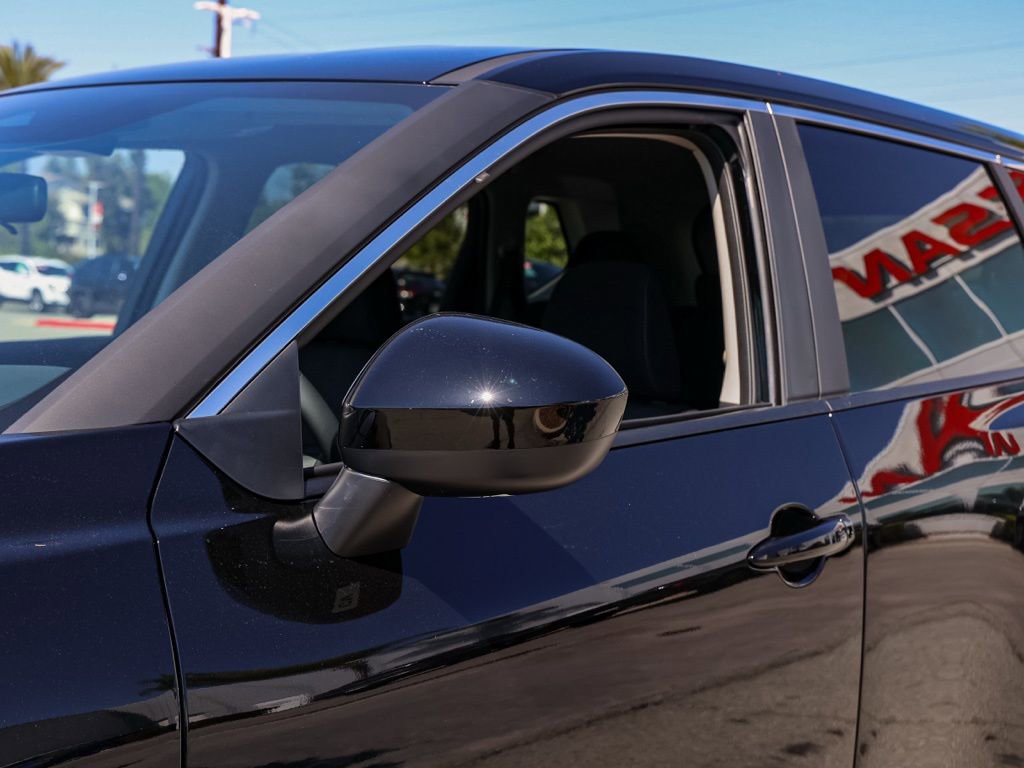 New 2026 Nissan Rogue SV image 12