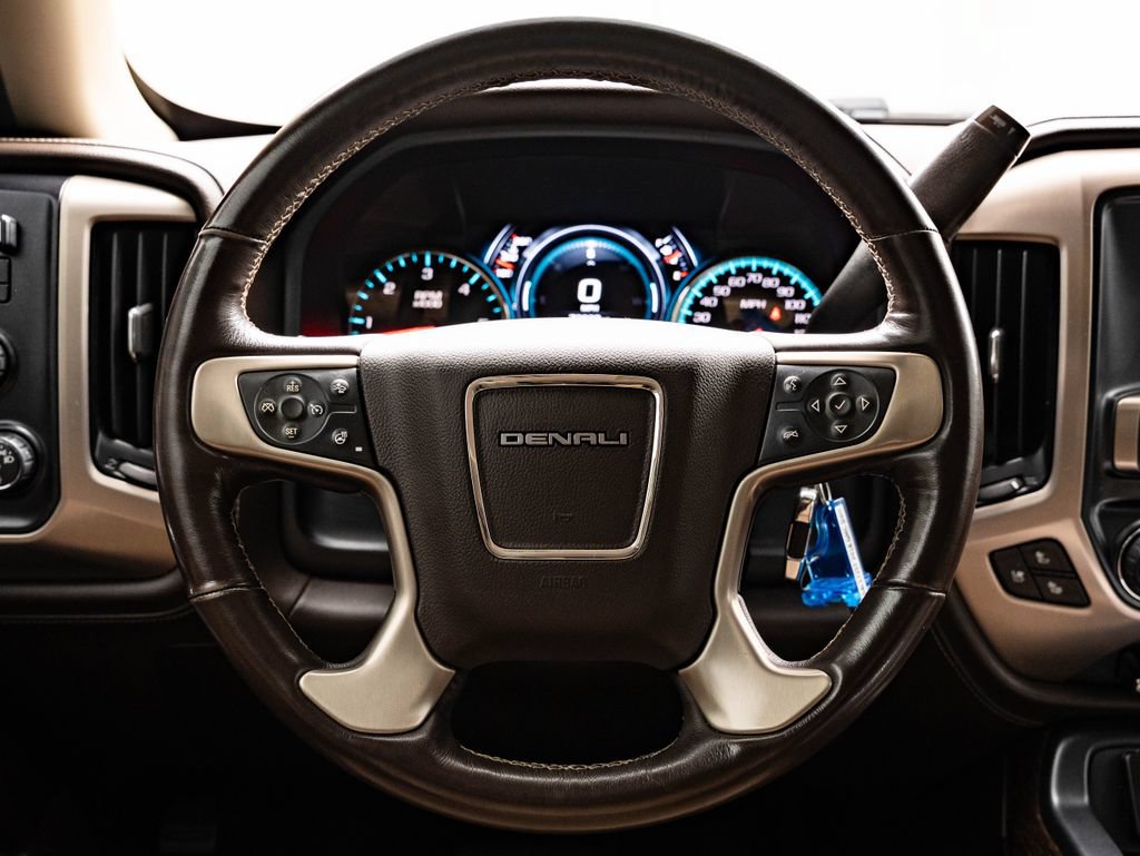 Used 2018 GMC Sierra 1500 Denali w/ Denali Ultimate Package AWD/4WD image 40